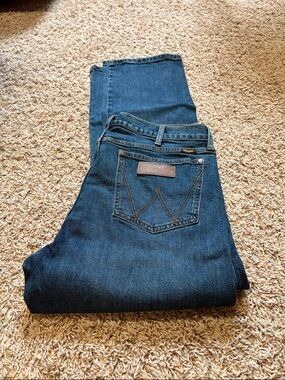 Wrangler Men’s Relaxed Fit jeans